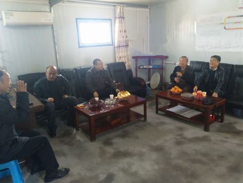 礦建二公司與神府掘進(jìn)分公司開展對(duì)標(biāo)交流活動(dòng)