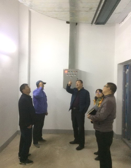 銅川分公司梅樂(lè)園小區(qū)8#、9#、10#樓地下車(chē)庫(kù)工程順利通過(guò)竣工初驗(yàn)