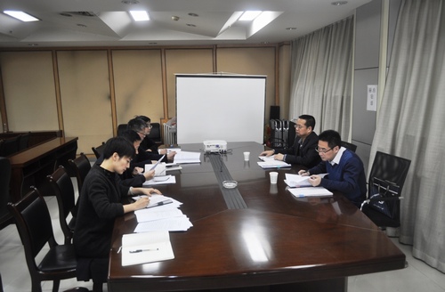 建設(shè)集團(tuán)總會計(jì)師、財(cái)務(wù)總監(jiān)贠公法蒞臨路橋分公司指導(dǎo)召開2017年度專題民主生活會