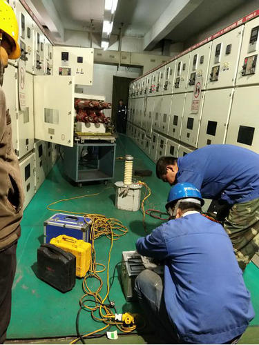 洗選煤運(yùn)營(yíng)公司紅柳林運(yùn)營(yíng)項(xiàng)目部：10KV變電所預(yù)試順利完成