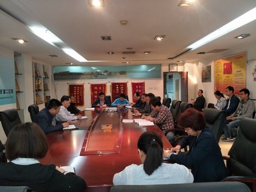 礦建二公司積極傳達建設(shè)集團一季度市場開發(fā)工作會精神