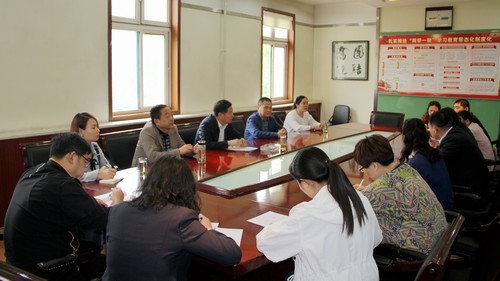 銅煤公司邀請中國煤炭報陜西站站長一行指導新聞宣傳工作