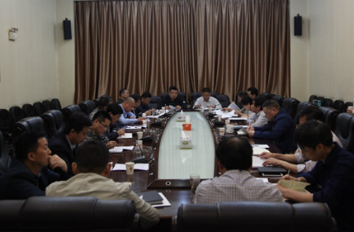 建設集團召開打造“掘進鐵軍”專題研討會