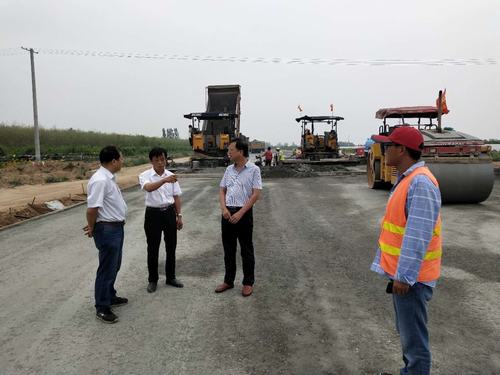 陜煤建設(shè)澄合分公司現(xiàn)場督查確保雨季三防工作順利進(jìn)行