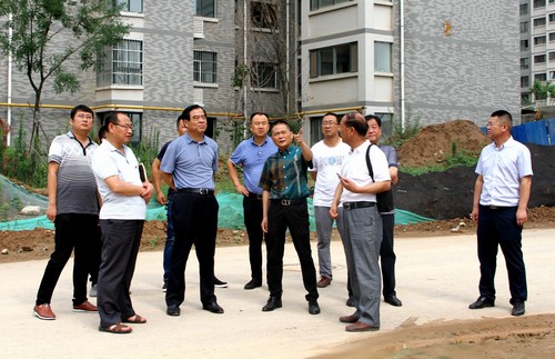 銅川礦業(yè)公司領導深入銅煤1#、2#小區(qū)施工現(xiàn)場回訪檢查項目建設工作