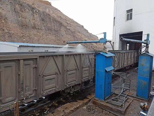 陜煤建設(shè)洗選煤運(yùn)營公司檸條塔運(yùn)營項(xiàng)目部火車裝車站防凍管路改造順利完成