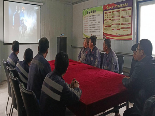 陜煤建設洗選煤運營公司：多措并舉力?！鞍偃瞻踩?></div>
                                <div   id=