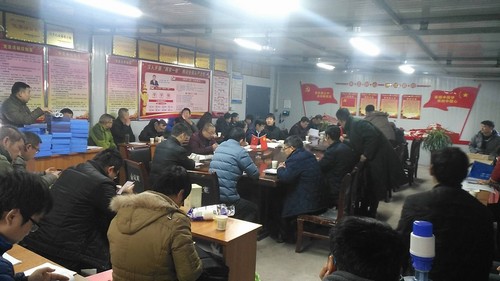 陜西建設銅煤公司承建的陜煤曹家灘礦井主井口房工程順利通過竣工驗收