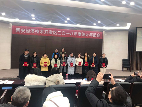 專業(yè)專注彰顯巾幗風(fēng)范