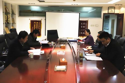 陜煤建設(shè)第二督導(dǎo)組對礦建二公司 “講政治、敢擔(dān)當(dāng)、改作風(fēng)”專題教育進(jìn)行督導(dǎo)