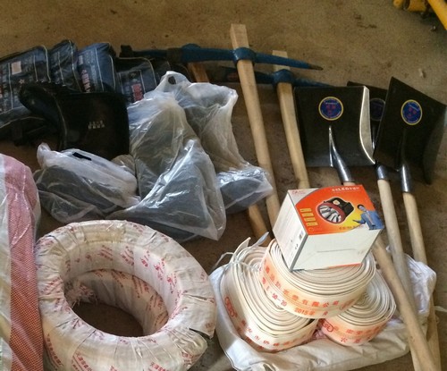 陜煤建設(shè)銅煤公司各項(xiàng)目部早安排早部署做好雨季“三防”工作