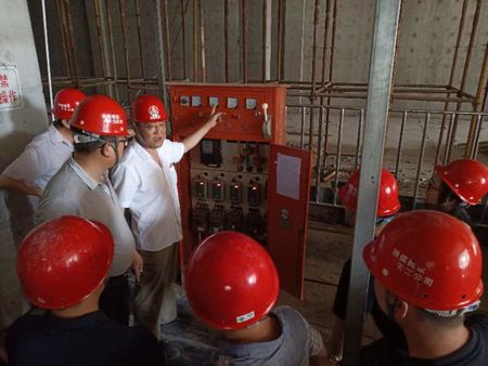 陜煤建設(shè)天工公司：現(xiàn)場互動+座談交流=夯實(shí)員工實(shí)力