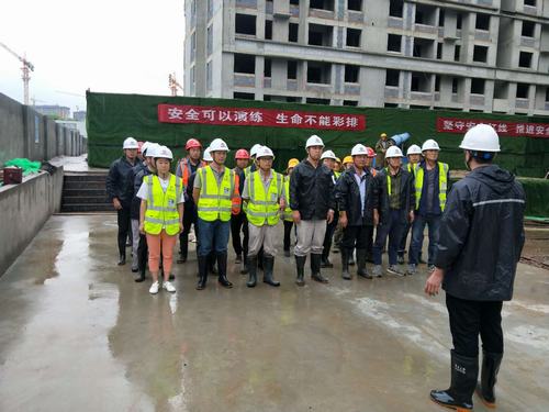 陜煤建設(shè)銅煤公司第十五項目部舉行“雨季三防”應急演練