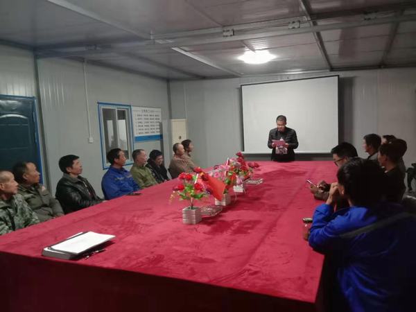 陜煤建設(shè)韓城分公司土建九項目部多措并舉全面打響冬期施工戰(zhàn)