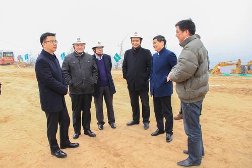 陜煤建設(shè)集團(tuán)承建的銀西高鐵彬州東站前廣場(chǎng)項(xiàng)目開工儀式順利舉行