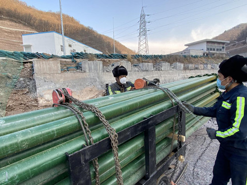 陜煤建設(shè)機電安裝公司冶坪項目部嚴防控抓生產(chǎn)促經(jīng)濟