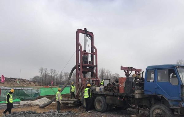 陜煤建設(shè)銅煤公司承建的靖神鐵路項(xiàng)目孟家灣站機(jī)輛中心工程順利開工建設(shè)