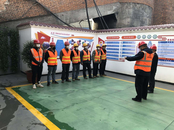 強(qiáng)化紅線意識(shí) 促進(jìn)安全生產(chǎn)