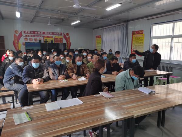 陜煤建設礦建二公司車村項目部扎實推進“學法規(guī)、抓落實、強管理”活動