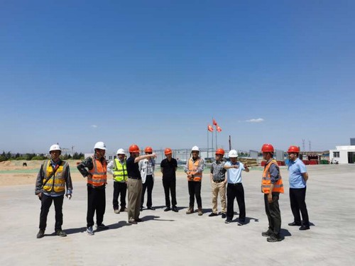 陜煤集團基本建設(shè)管理部副總經(jīng)理楊忠緒一行蒞臨陜煤建設(shè)銅煤公司第十六項目部檢查指導工作