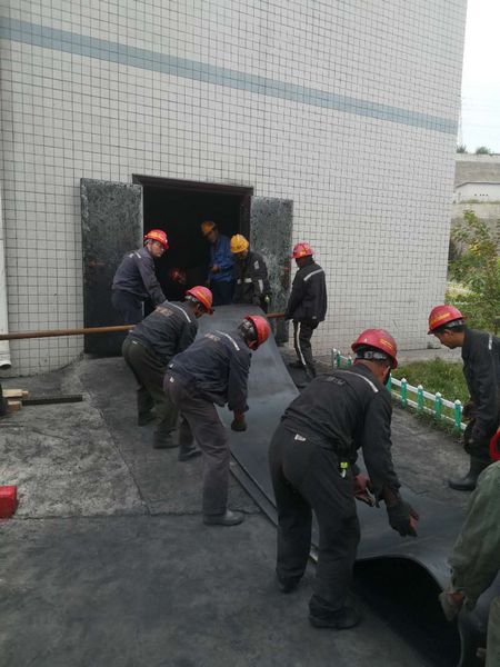 陜煤建設(shè)天工公司安裝運營項目部順利完成合陽公司動篩車間201原煤皮帶更換