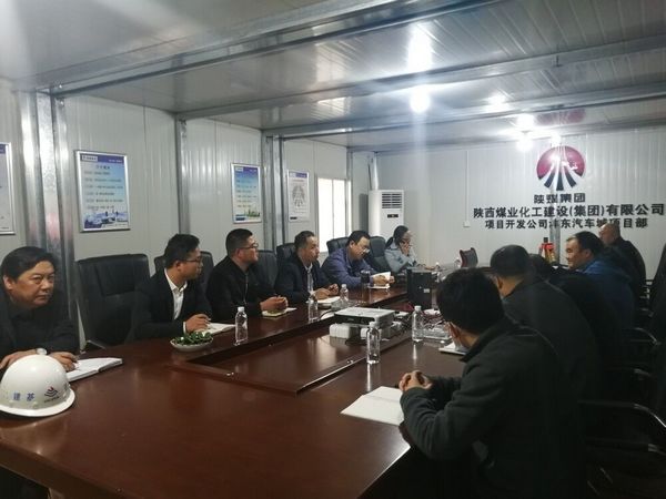 陜煤建設(shè)天工公司施工的灃東汽車城地下室地基與基礎(chǔ)順利通過驗(yàn)收