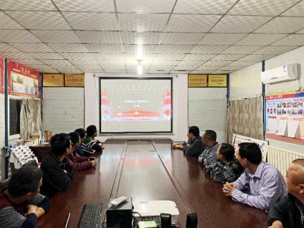 陜煤建設(shè)澄合分公司組織觀看陜煤集團(tuán)2020年度“最美員工”頒獎(jiǎng)盛況引發(fā)職工熱議