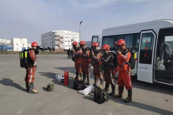 陜煤建設(shè)礦建二公司小保當(dāng)項(xiàng)目部：應(yīng)急演練助力“百日安全”