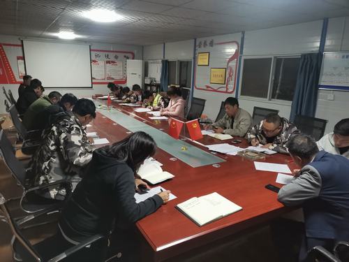 陜煤建設銅煤公司第一項目部開展“考一考”安全知識競賽答題推動安全理念深入人心