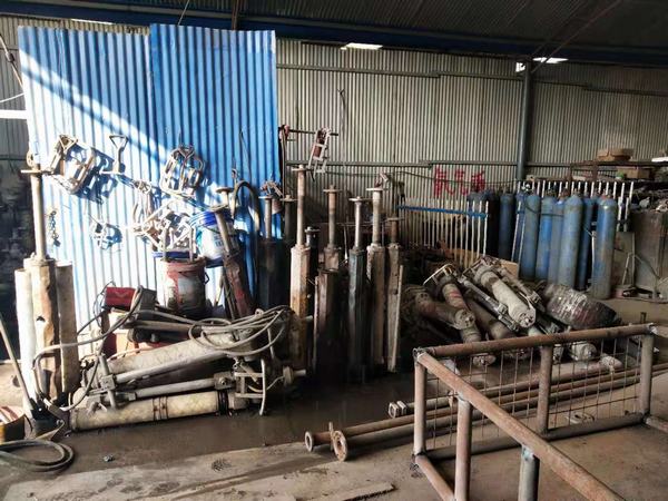 陜煤建設(shè)礦建二公司積極開展節(jié)前機電設(shè)備檢修及退庫工作