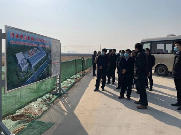 河南省長葛市委書記尹俊營一行深入陜煤建設(shè)渭南分公司河南龐源項(xiàng)目視察工作