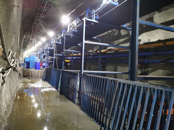 陜煤建設韓城分公司安裝六項目部高質量完成山西晉神沙坪煤礦13#煤主運大巷皮帶機安裝工程