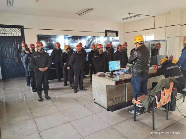 陜煤建設(shè)天工公司安裝運(yùn)營項(xiàng)目部狠抓班組安全管理   積極推進(jìn)各項(xiàng)安全工作