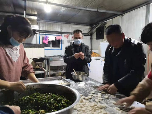 【春節(jié)一線報道】陜煤建設(shè)機電安裝公司：深入一線慰問暖人心