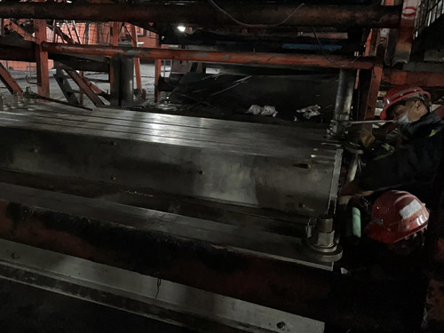 陜煤建設(shè)機電安裝公司曹家灘項目部：堅守崗位，奮戰(zhàn)一線