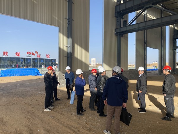 陜煤建設榆林公司節(jié)后“地毯式”安全檢查為復工復產(chǎn)“排憂解難”