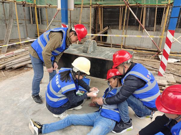 陜煤建設(shè)韓城分公司土建四項目部：增強(qiáng)安全意識 應(yīng)急演練正當(dāng)時