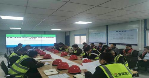 陜煤建設銅煤公司第二項目部全面掀起“保安全 抓生產(chǎn) 創(chuàng)效益 重履約”施工會戰(zhàn)