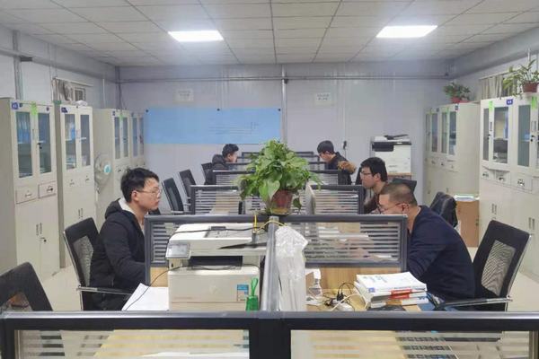 陜煤建設礦建二公司車村項目部：線上培訓“不打烊”鏈工寶上“練功忙”