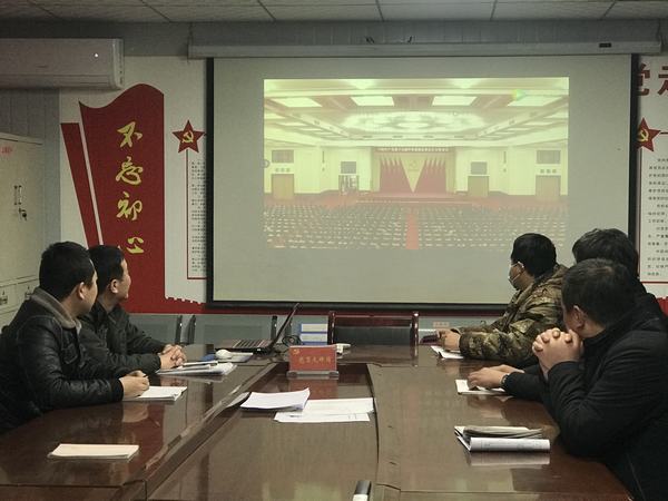 陜煤建設礦建二公司冶坪項目部深學黨史守初心黨員力行記使命