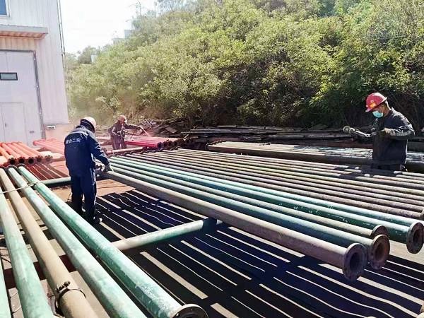 【五一項目建設(shè)專題二】陜煤建設(shè)澄合分公司第二機電安裝隊抓住黃金季奮戰(zhàn)紅五月