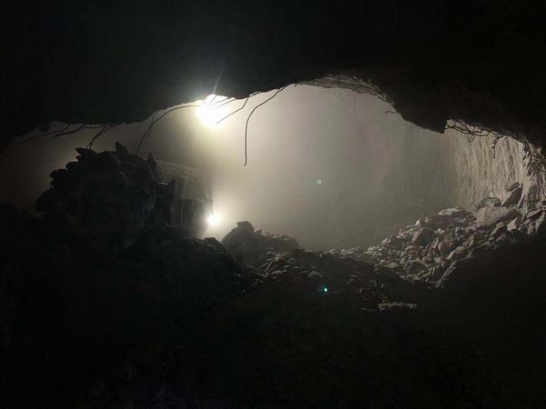 陜煤建設(shè)礦建二公司冶坪項目部1302工作面巷道順利實現(xiàn)“兩連貫”