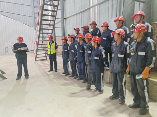 陜煤建設(shè)洗選煤運營公司銅川制沙運營項目部以學(xué)促用強本領(lǐng)、促生產(chǎn)、保安全