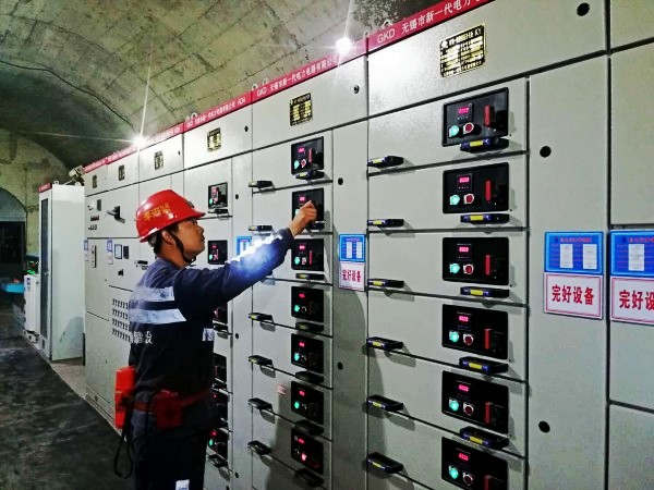 李志堅(jiān)：以努力續(xù)寫(xiě)奮進(jìn)的故事