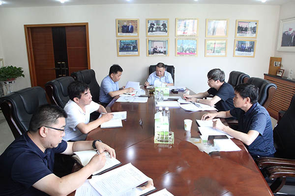 陜煤建設(shè)召開(kāi)機(jī)關(guān)各部門上半年工作匯報(bào)會(huì)