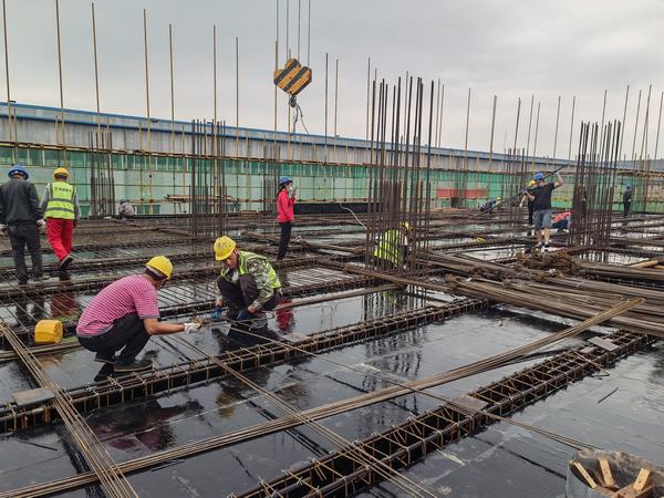 陜煤建設(shè)韓城分公司土建五項(xiàng)目部“三部曲”為勞動競賽“增磚添瓦”