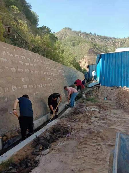 陜煤建設(shè)礦建二公司車(chē)村項(xiàng)目部多舉措開(kāi)展“百日安全生產(chǎn)大行動(dòng)”