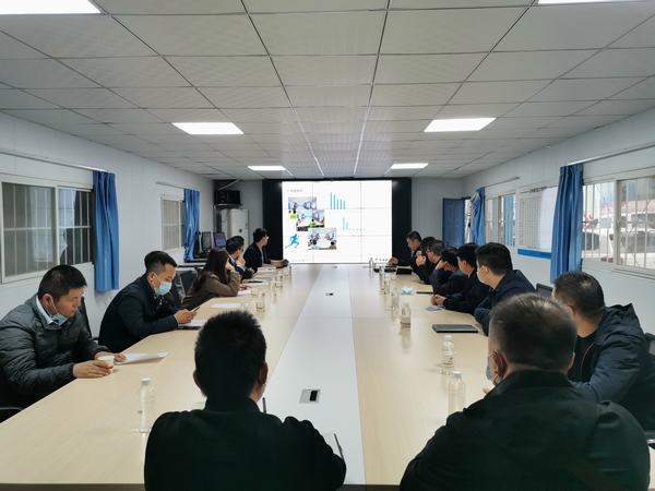 楊讓順帶領(lǐng)綠城頤合地產(chǎn)蒞臨韓城分公司開(kāi)展項(xiàng)目管理考察交流
