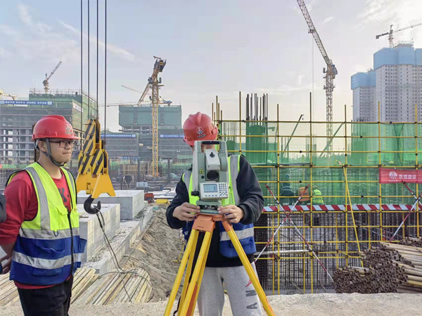 夯實(shí)基礎(chǔ)知識(shí)，打造技術(shù)人才