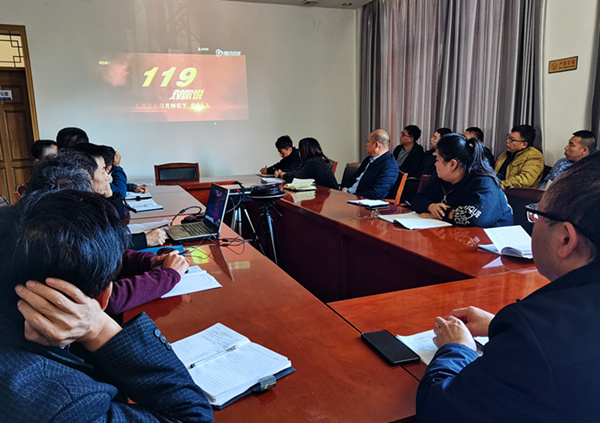 陜煤建設(shè)礦建三公司“119消防宣傳日”防患于未“燃”